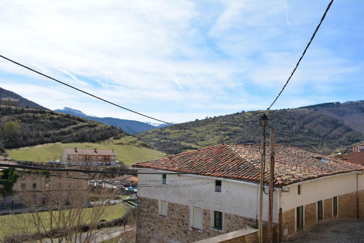 Posada Hoyos De Iregua Villoslada de Cameros Exterior foto